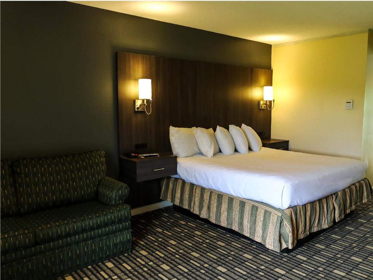 Fairbanks Inn 세인트 존스베리 외부 사진