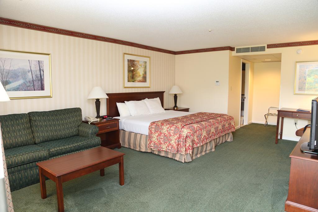 Fairbanks Inn 세인트 존스베리 외부 사진