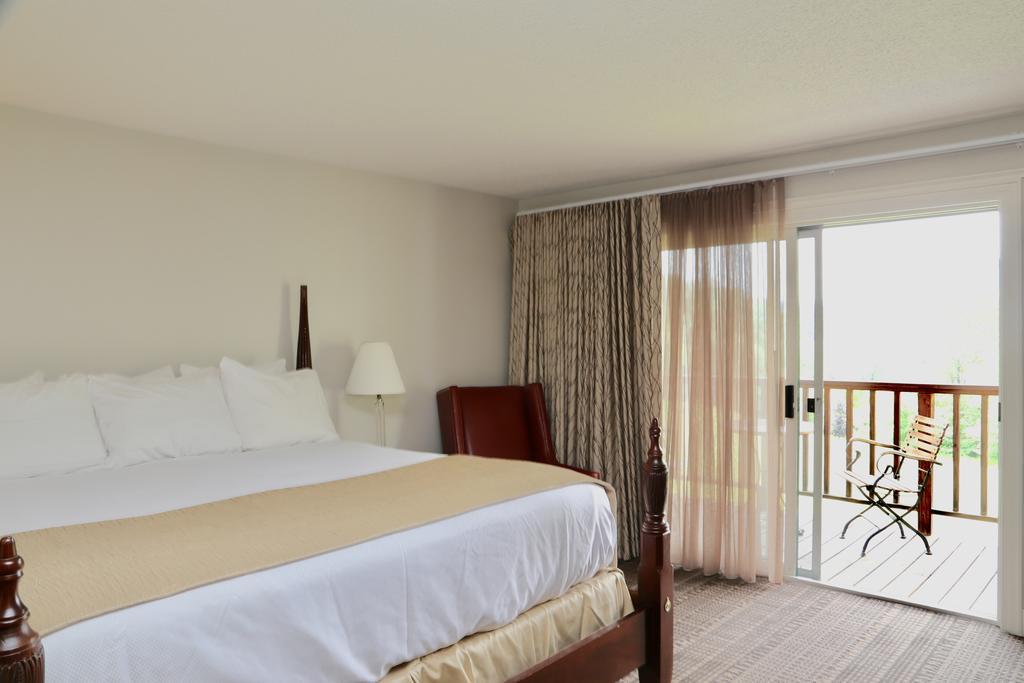 Fairbanks Inn 세인트 존스베리 외부 사진