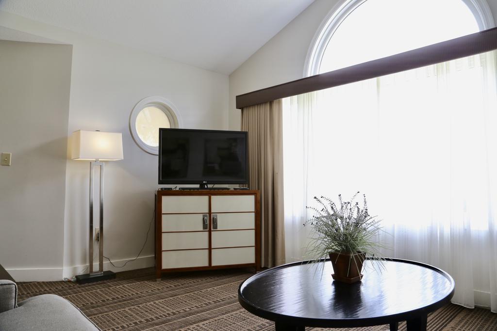 Fairbanks Inn 세인트 존스베리 외부 사진